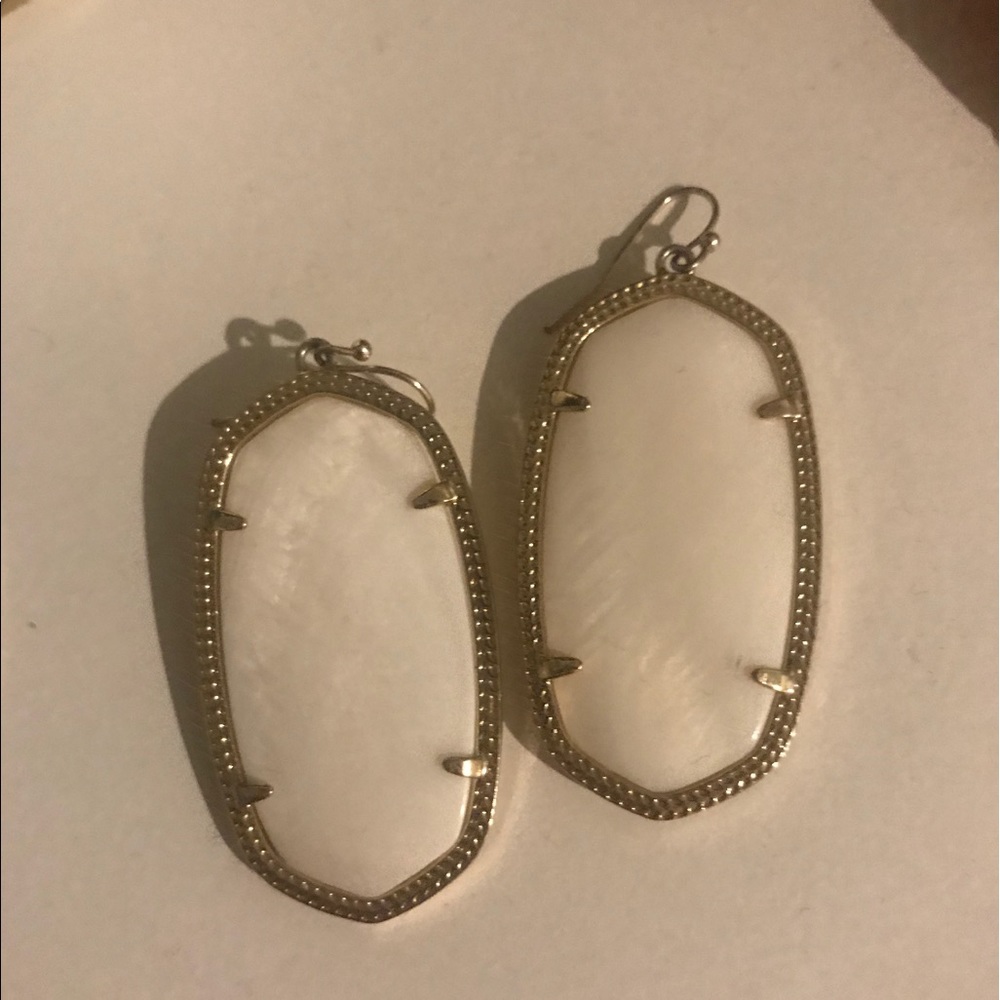 kendra scott white earrings